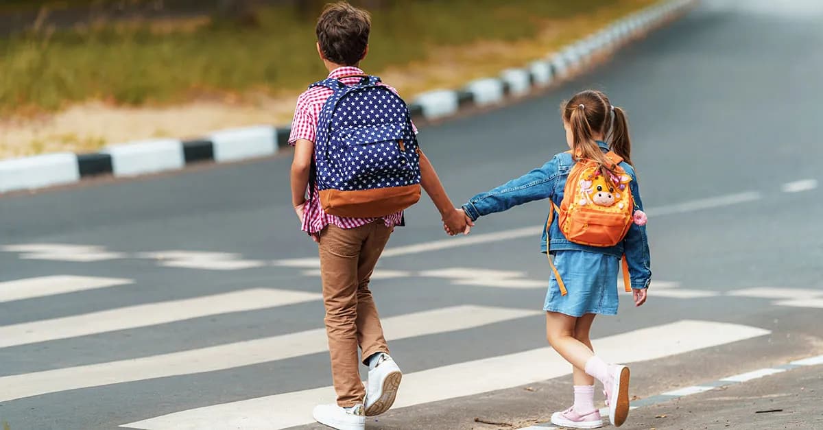 Kto może odebrać dziecko z przedszkola? Poznaj ważne zasady i przepisy