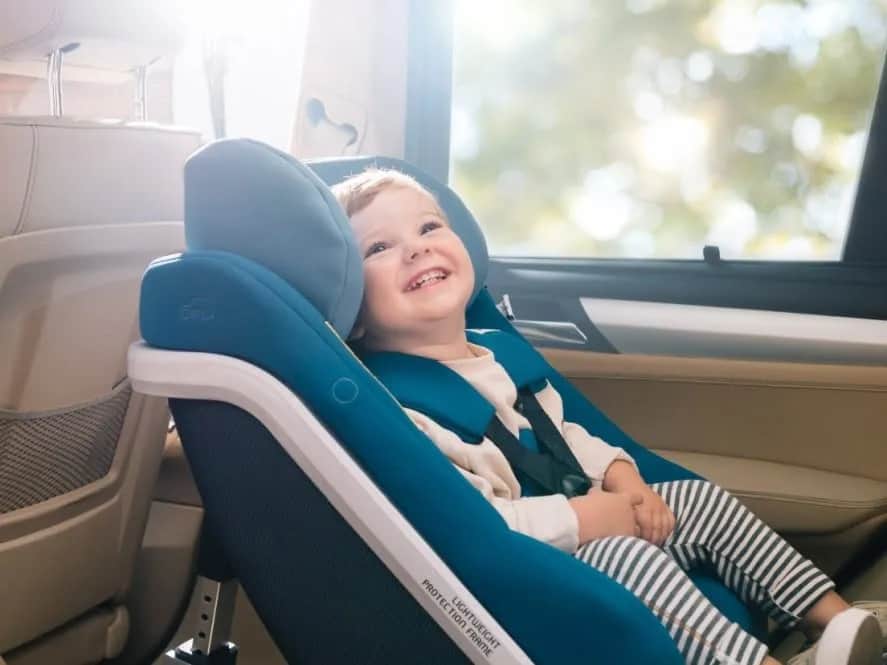 Jaki fotelik samochodowy dla rocznego dziecka zapewni bezpieczeństwo?