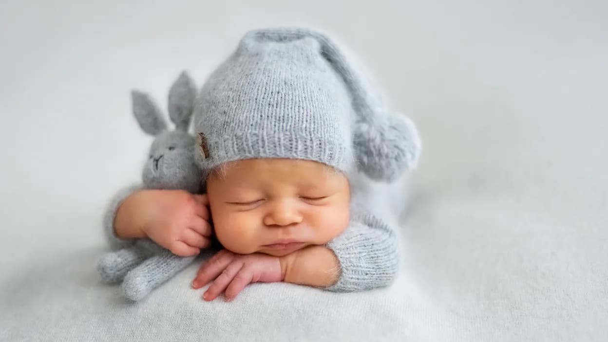 Najlepsze prezenty dla nowonarodzonego dziecka, które zachwycą rodziców
