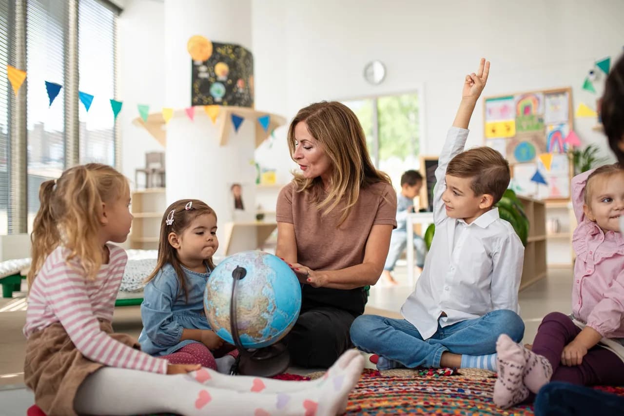 Ile kosztuje państwowe przedszkole? Sprawdź ukryte opłaty i koszty