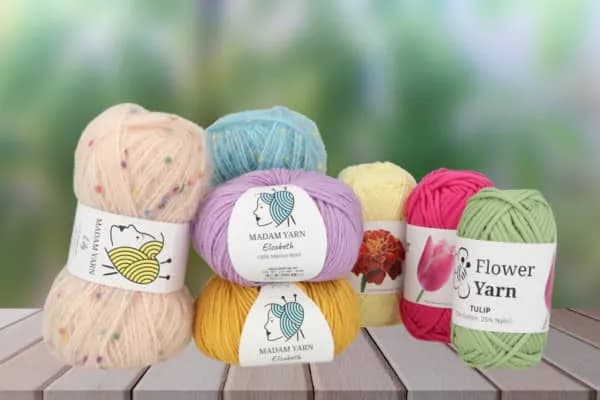 Ile włóczki na sweter dla dziecka? Sprawdź, ile naprawdę potrzebujesz